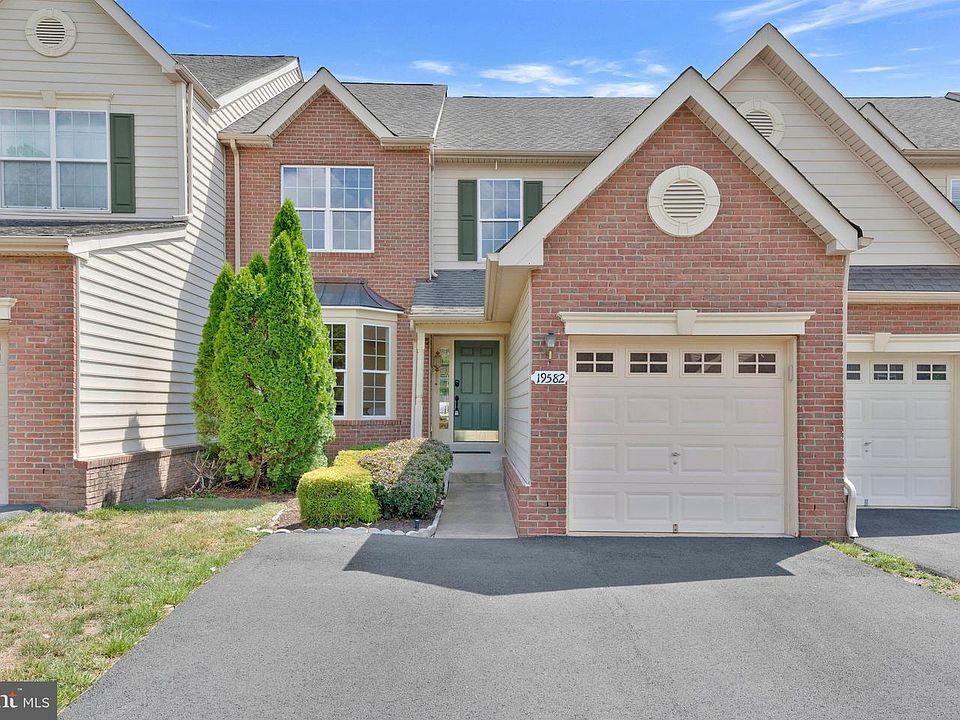 1st image of 19582 Aspendale Sq