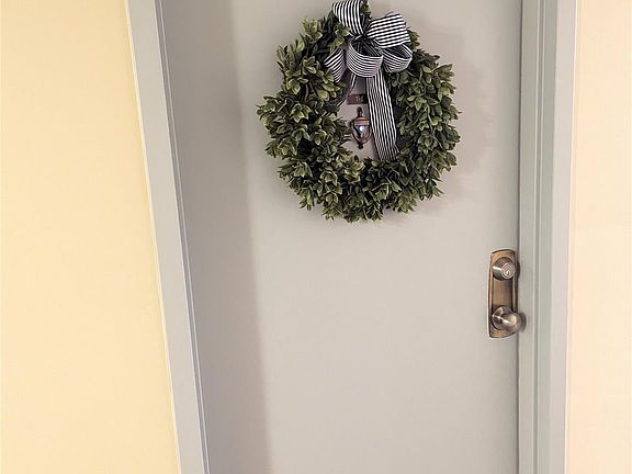3rd image of 1800 N Andrews Avenue #7E