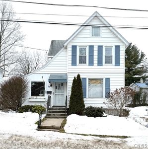 65 Perry St, Auburn, NY, 13021