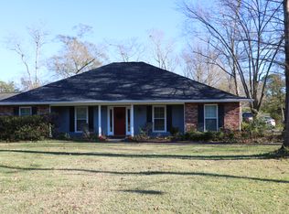 1526 Westchester Dr, Baton Rouge, LA 70810