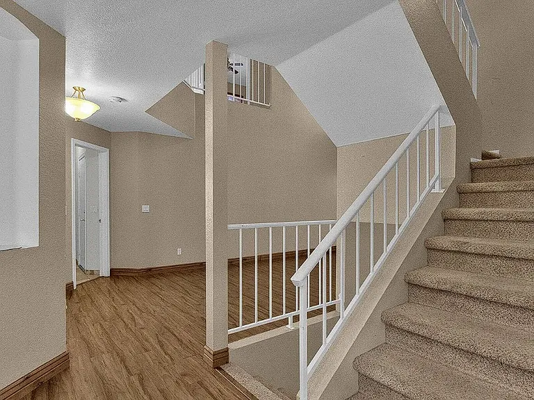 3110 W Baylor Ln — Photo 19