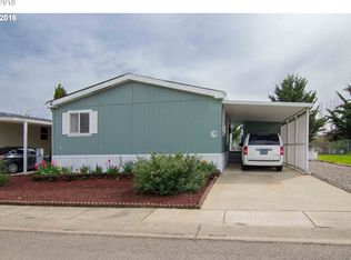 320 Deschutes Ln SPACE 14-140, Roseburg, OR 97471