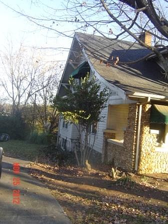 2nd image of 815 N Main Ave