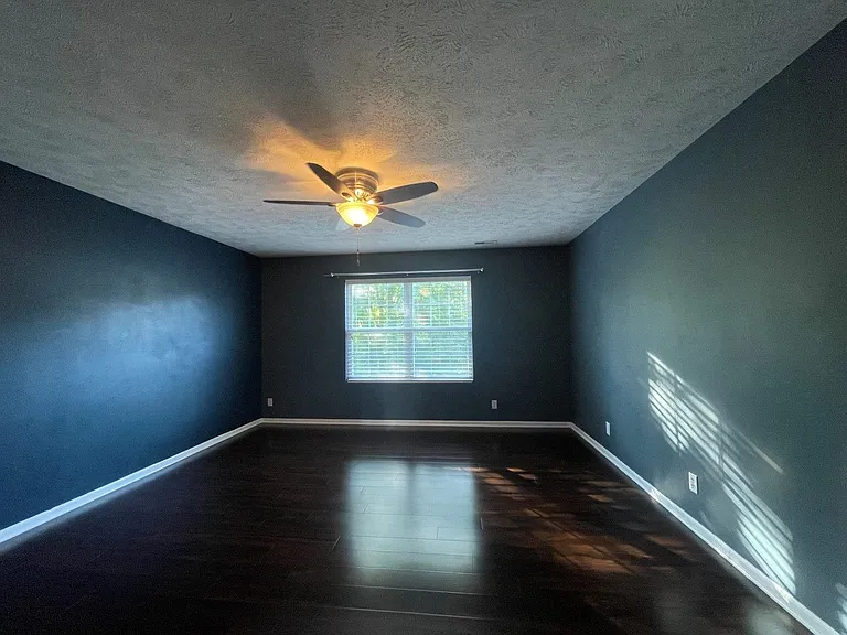 2930 Blackhawk Dr — Photo 24