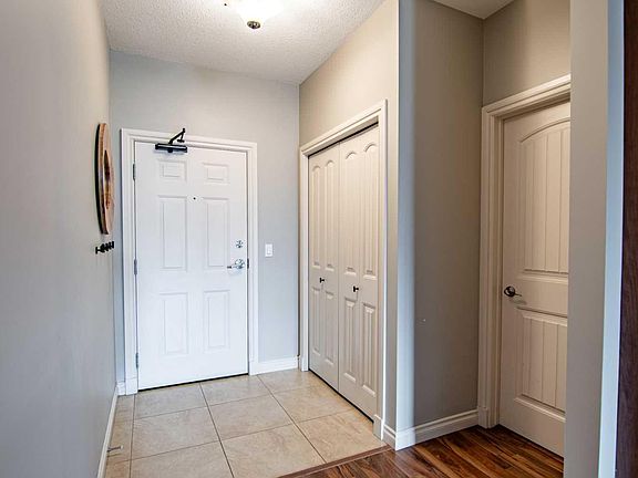 3rd image of 3615 51st Ave #301