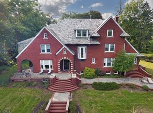 6 Egbert Hill Rd, Morristown, NJ 07960