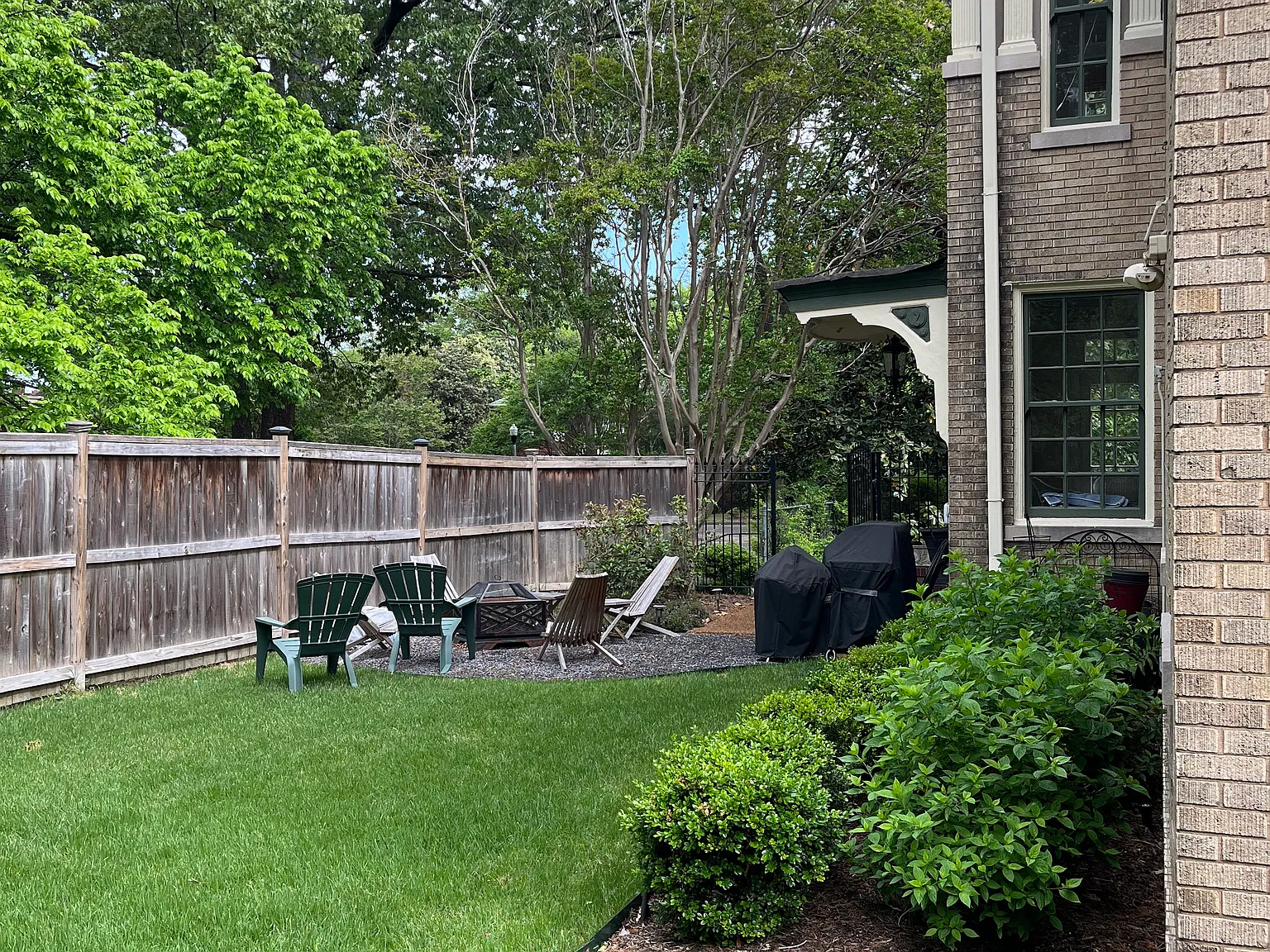 3 bed, 2.5 bath, 3100 sqft, $2,600 — Photo 3