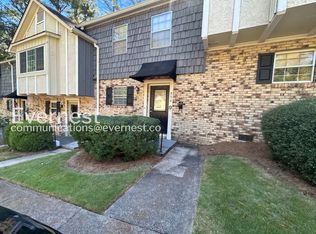 806 Vestavia Villa Ct, Birmingham, AL 35226