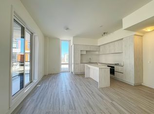 15 David Eyer Rd #1412, Richmond Hill, ON L4S 0N2