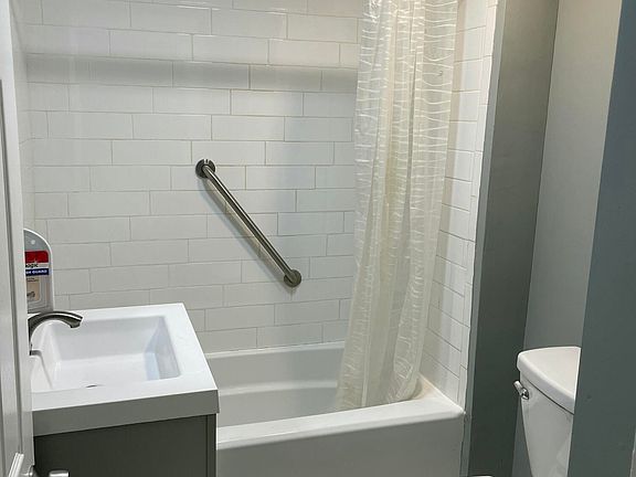 3rd image of 2402 Auburn Terrace