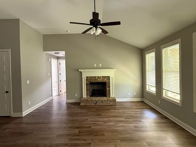 111 Judy Kay Way — Photo 11