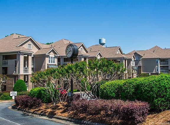 3rd image of 104 Pier 33 Dr Unit 302