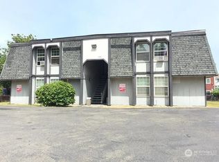 3915 Mason Loop Rd, Tacoma, WA 98409