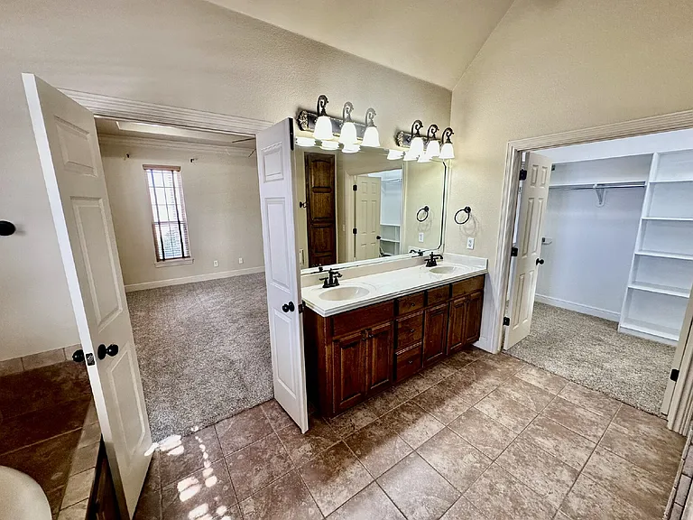 6507 W Valley View Rd — Photo 10
