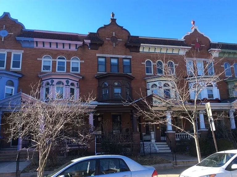 2824 Saint Paul Street — Photo 2
