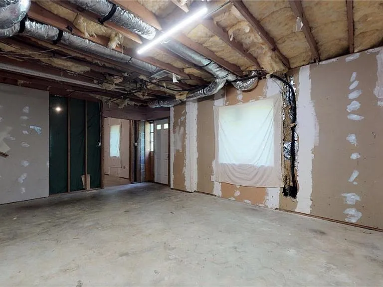 1674 Beacon Hill Blvd — Photo 25