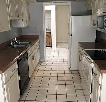5th image of 272 Carnoustie Ln