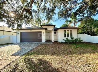 3228 W Beach St, Tampa, FL 33607