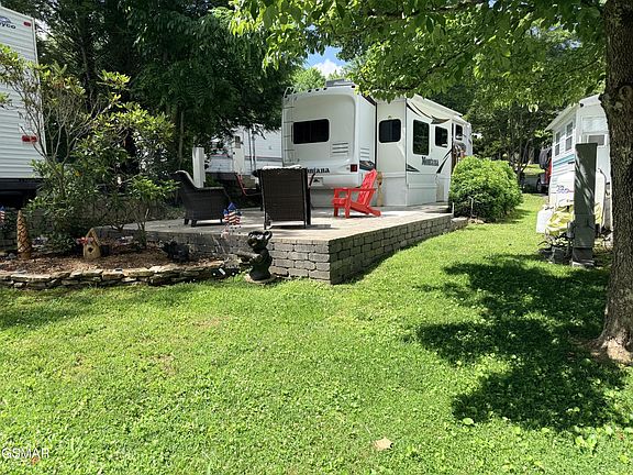 2nd image of 4229 E Pkwy #2-lot 2