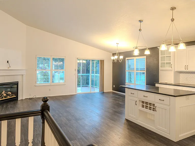 217 S Coho Rd — Photo 8