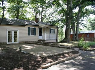 841 Falling Branch Rd, Christiansburg, VA 24073