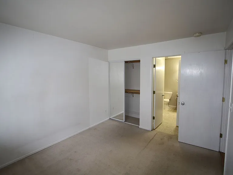 2430 Sentry Dr #B106 — Photo 6