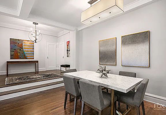 3rd image of 180 E 79th St APT 10B