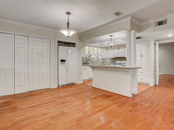 5th image of 2253 Triway Ln #234