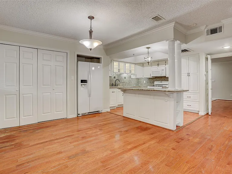 2253 Triway Ln #234 — Photo 5