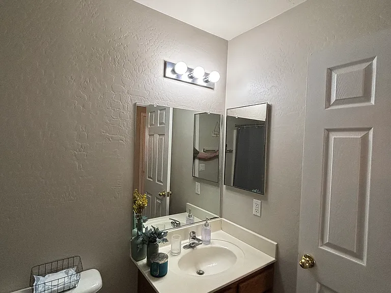 15957 W Larkspur Dr — Photo 8