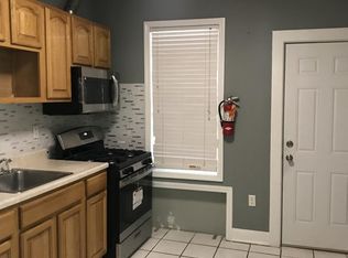 200 E 18th St FLOOR 2, Paterson, NJ 07524