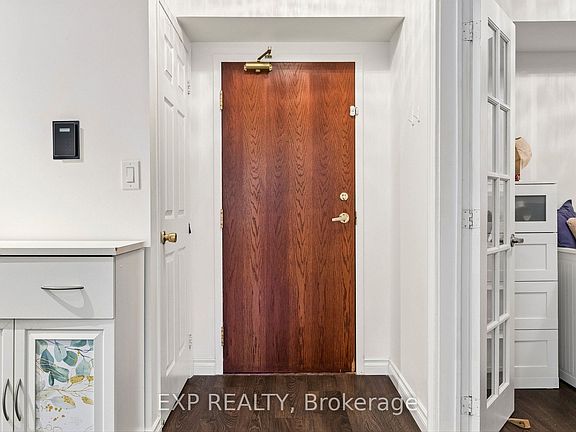 3rd image of 190 Manitoba St #311