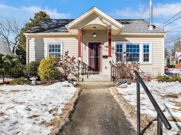 552 Toepfer Avenue, Madison, WI 53711