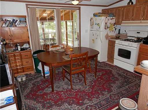 3rd image of 24649 Cloverdale Dr