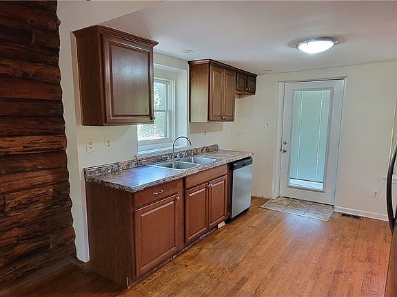 5th image of 5330 J Norman Dr
