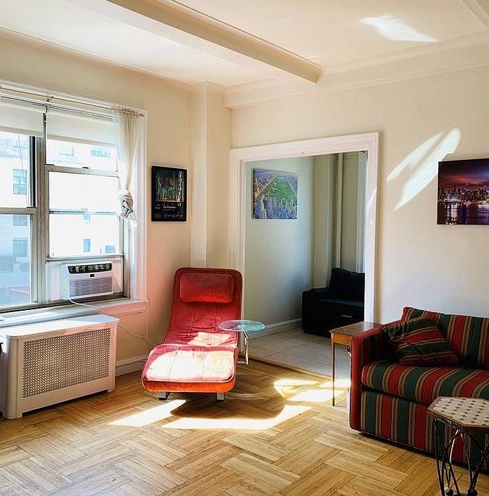 1st image of 25 W 64th St APT 8E