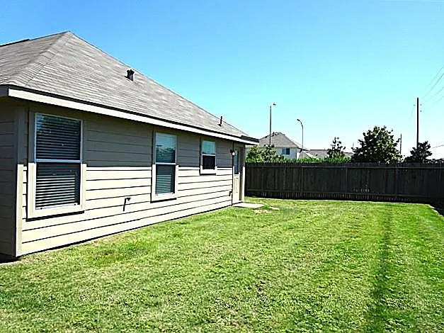 5931 Brenwood Trails Ln — Photo 9