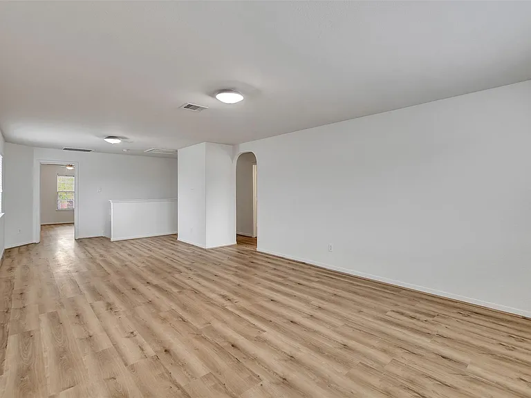 4423 Garden Ridge Ct — Photo 22