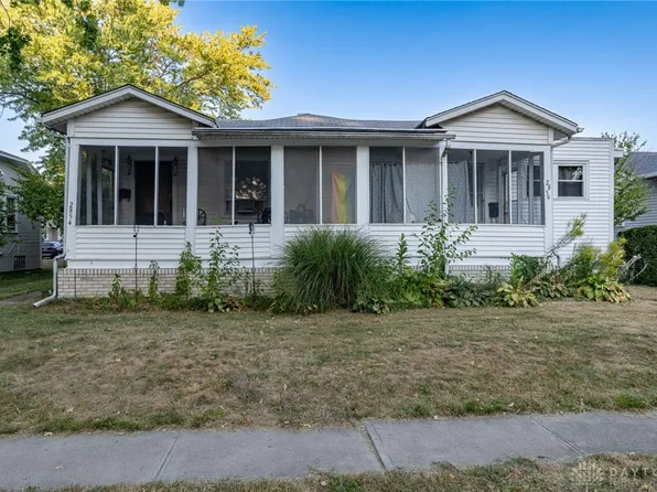 2854 Lansing Dr, Dayton, OH 45420