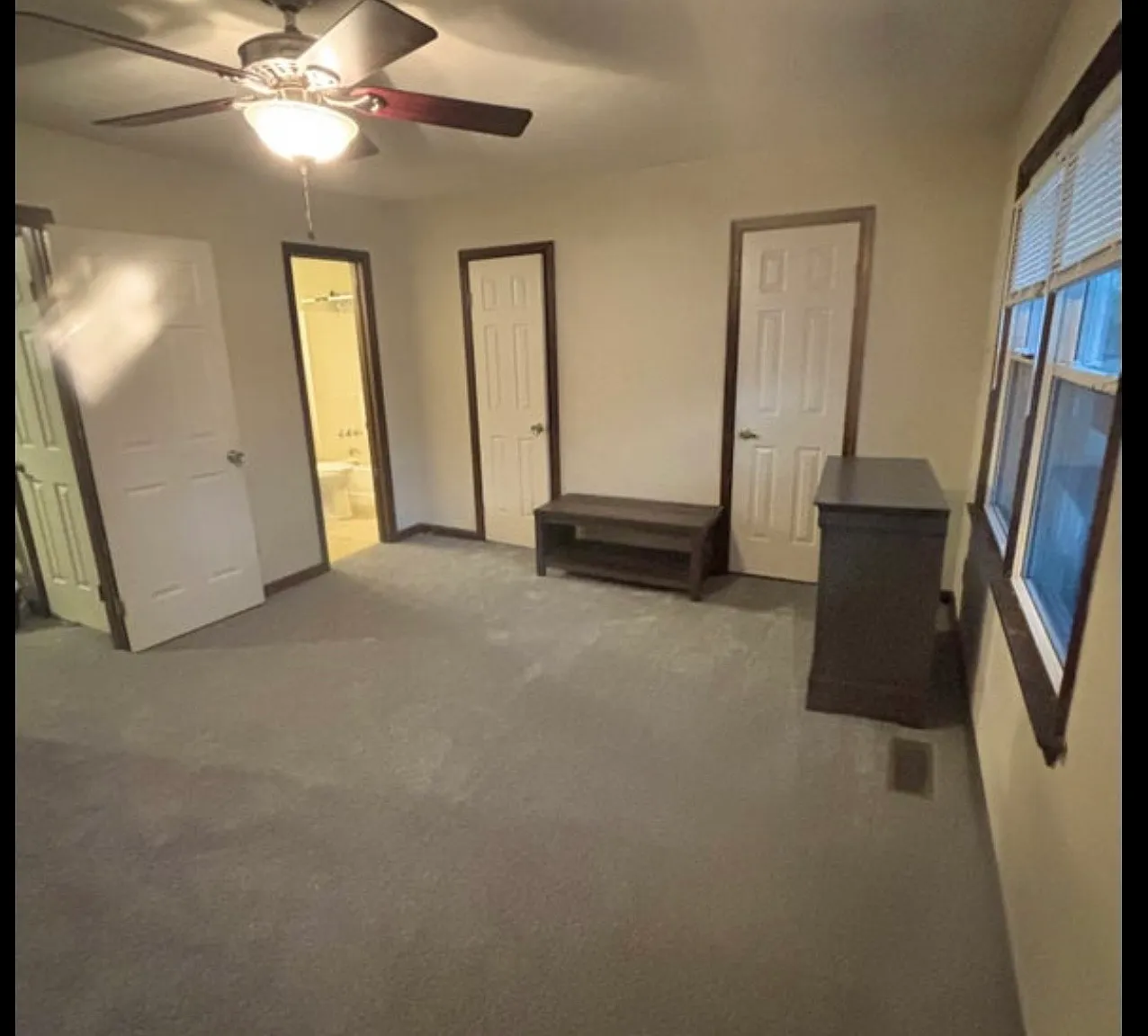 2 bed, 2.5 bath, 1412 sqft, $1,900 — Photo 4