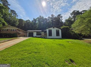 2400 Glenrock Dr, Decatur, GA 30032