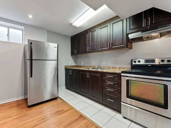 (undisclosed Address), Milton, ON L9T 8C2