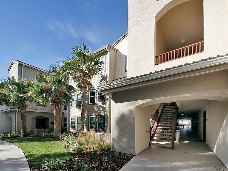 Via Tuscany Apartments — Photo 8