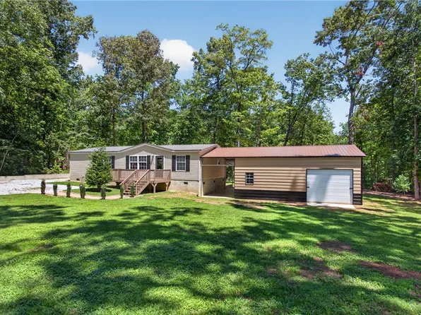 329 S Dellwood Rd, Mountain Rest, SC 29664