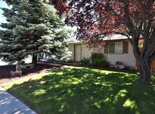 1832 SW 33rd St, Redmond, OR 97756