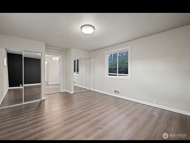 2036 E Morton St — Photo 4