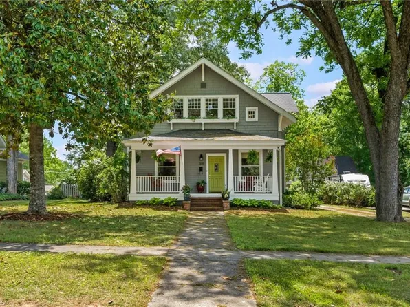 309 Otteray Ave, High Point, NC 27262