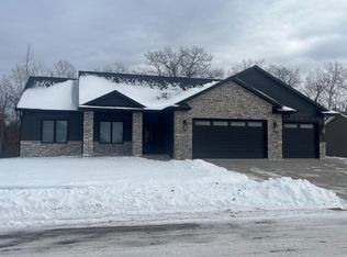 1235 Bridger Dr, Holmen, WI 54636