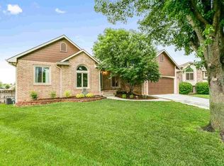 11834 W Neville Ct, Wichita, KS 67205