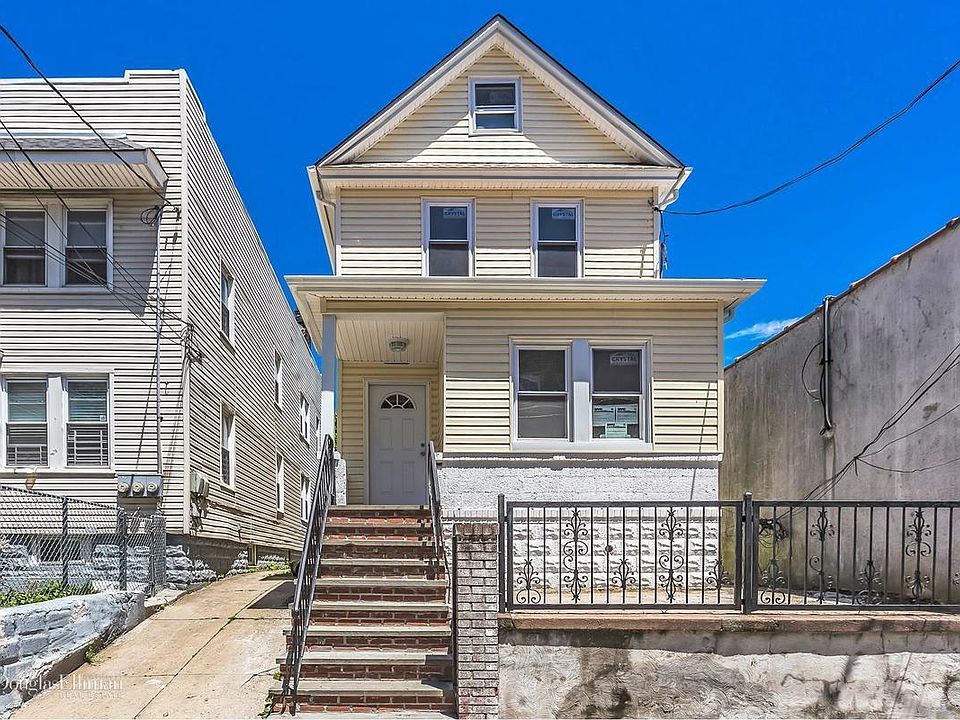 1st image of 10655 160th St